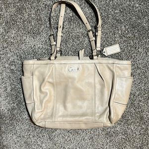 Coach hand bag